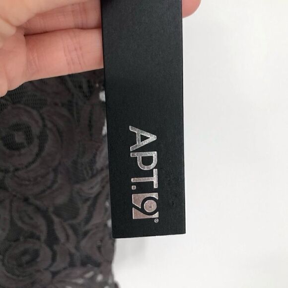 Apt. 9 Grey‎ Lace Short Sleeve Sheer Hi-Lo Shirt Woman Small Flowy Elegant NWT - Picture 5 of 6